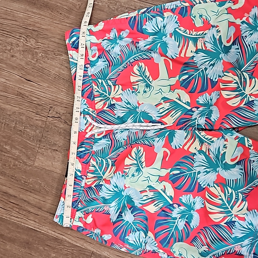 Valor, above the knee, short length, polyester,  swim shorts, size XL - Picture 10 of 14
